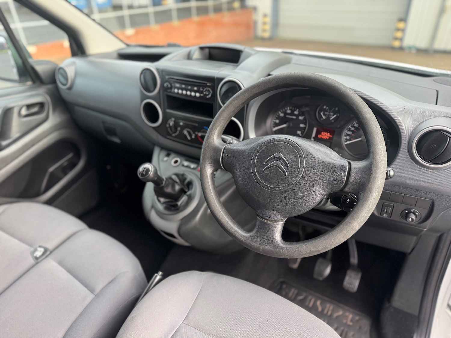 Used Citroen Berlingo 2012 for sale - 76682423: Photo 16