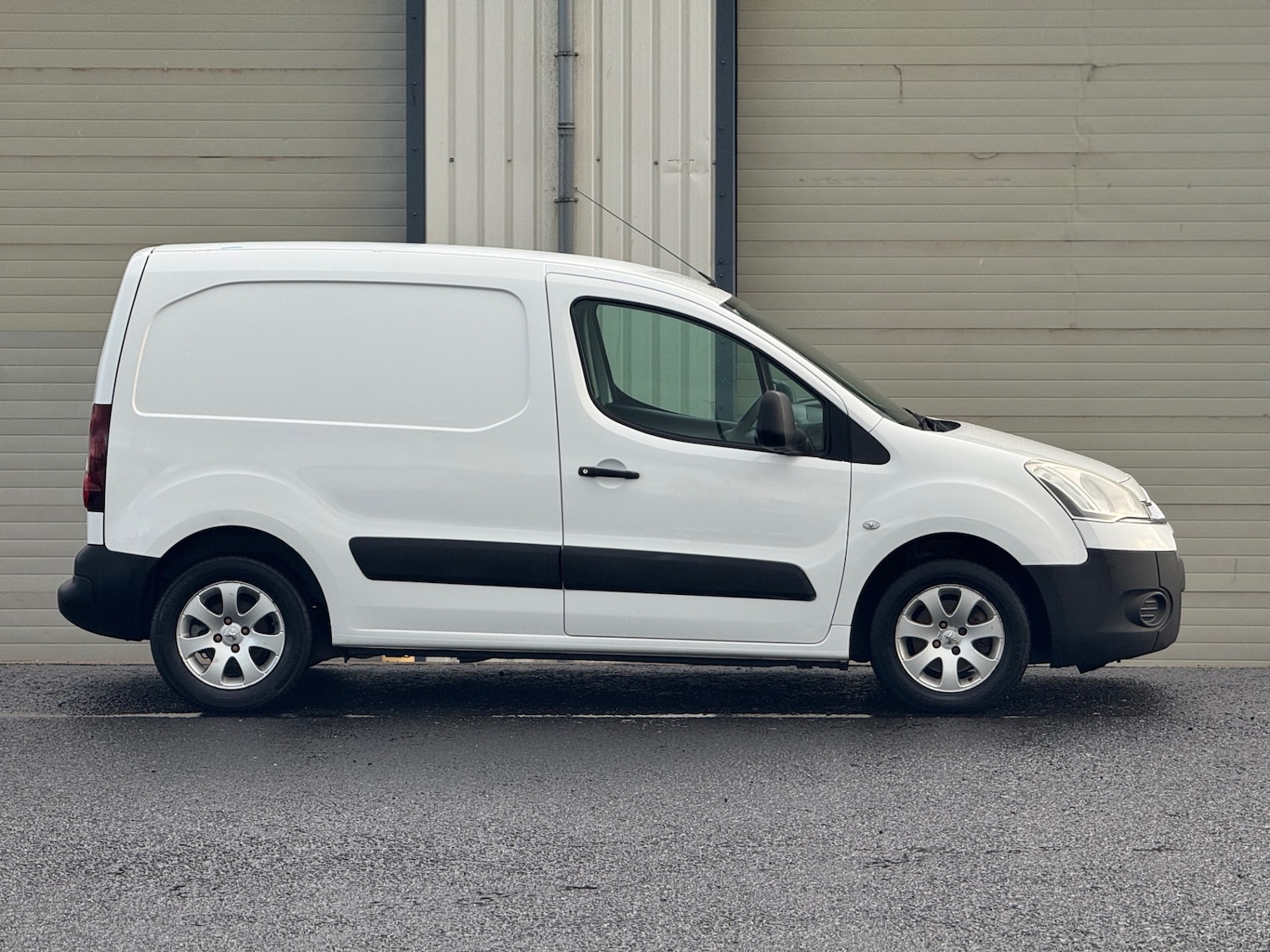 Used Citroen Berlingo 2012 for sale - 76682423: Photo 8