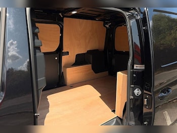 Used Ford Transit Connect 2025 for sale - 79617389: Photo