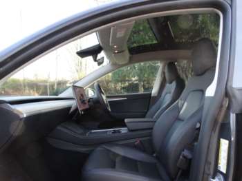 Used Tesla Model Y 2022 for sale - 73672174: Photo