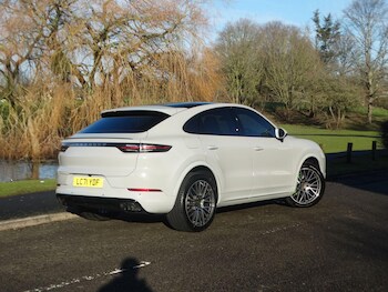 Used Porsche Cayenne 2021 for sale - 77190856: Photo