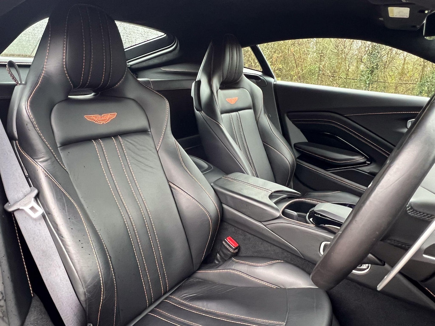 Used Aston Martin Vantage 2018 for sale - 77156735: Photo 16