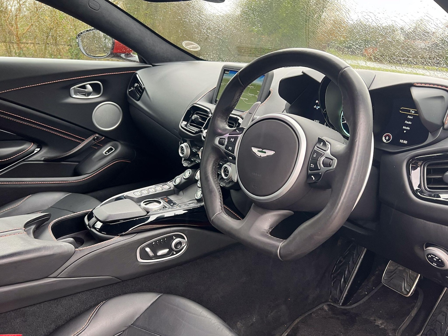 Used Aston Martin Vantage 2018 for sale - 77156735: Photo 17
