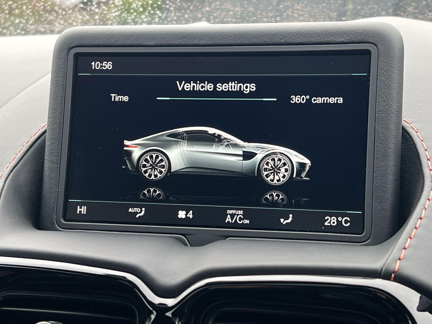 Used Aston Martin Vantage 2018 for sale - 77156735: Photo 24