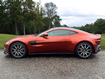 Used Aston Martin Vantage 2018 for sale - 77156735: Photo