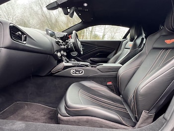 Used Aston Martin Vantage 2018 for sale - 77156735: Photo