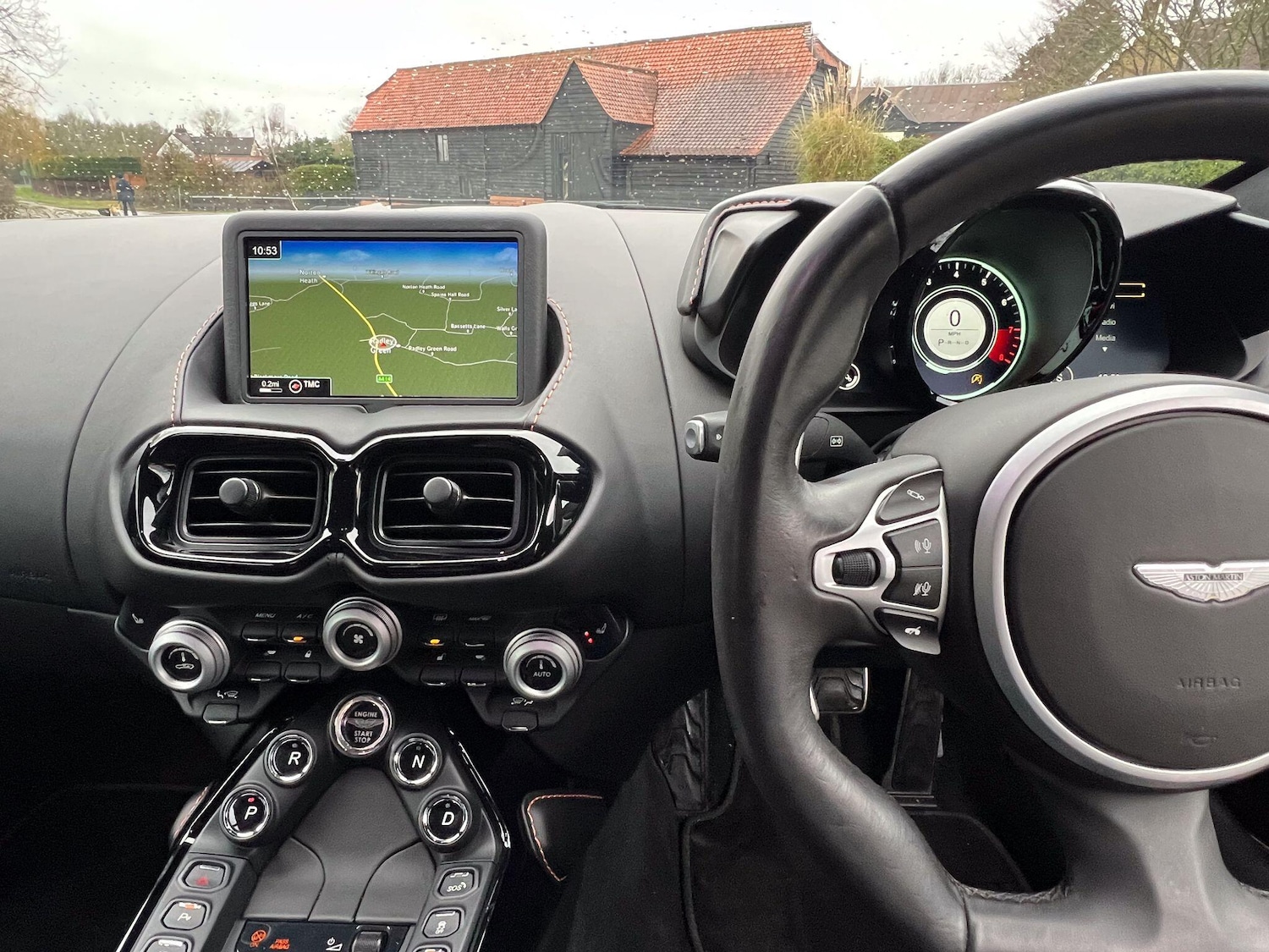 Used Aston Martin Vantage 2018 for sale - 77156735: Photo 8