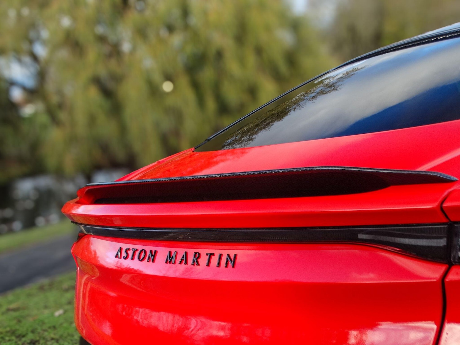 Used Aston Martin DBS 2024 for sale - 76658956: Photo 12