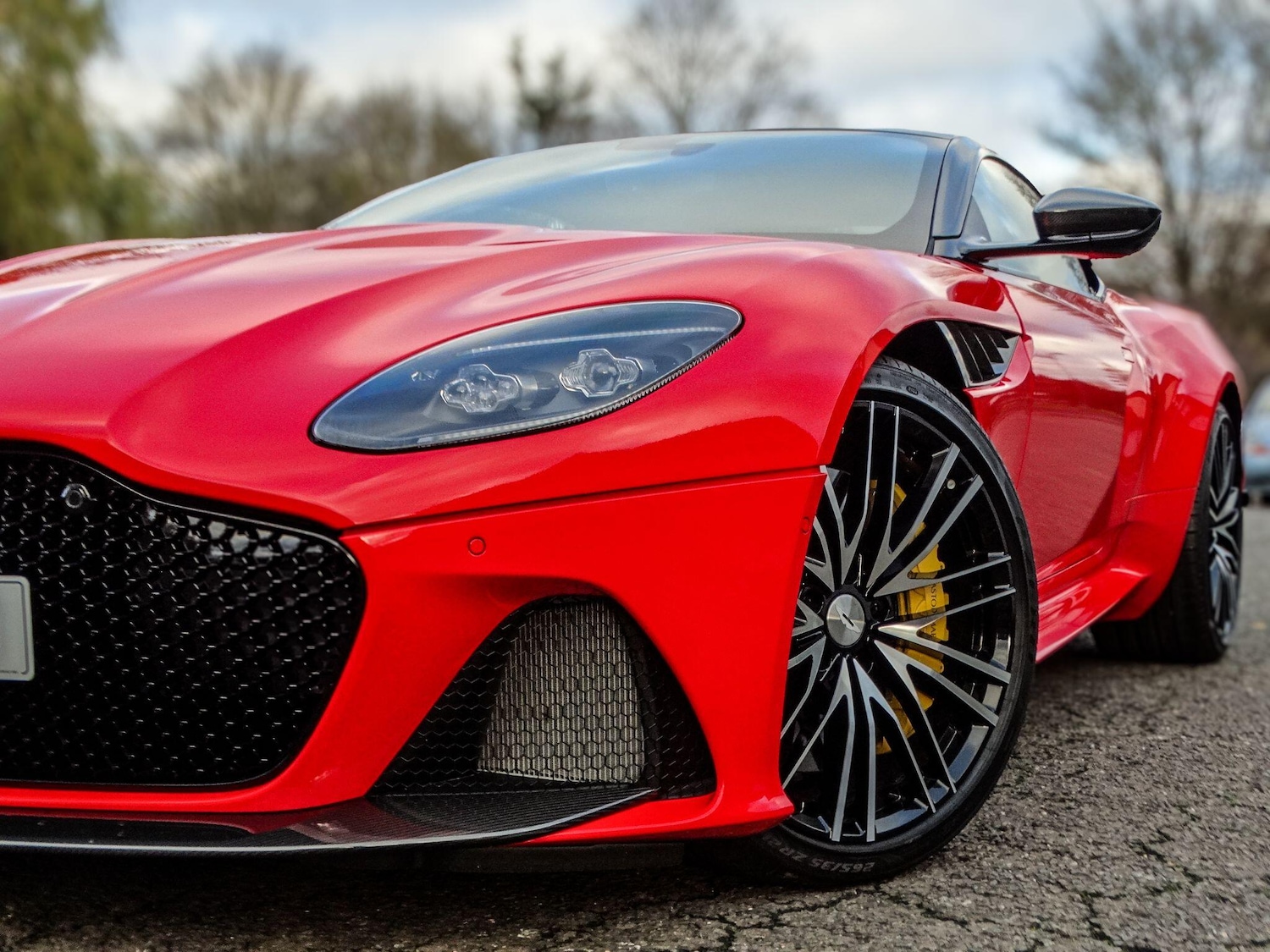 Used Aston Martin DBS 2024 for sale - 76658956: Photo 16