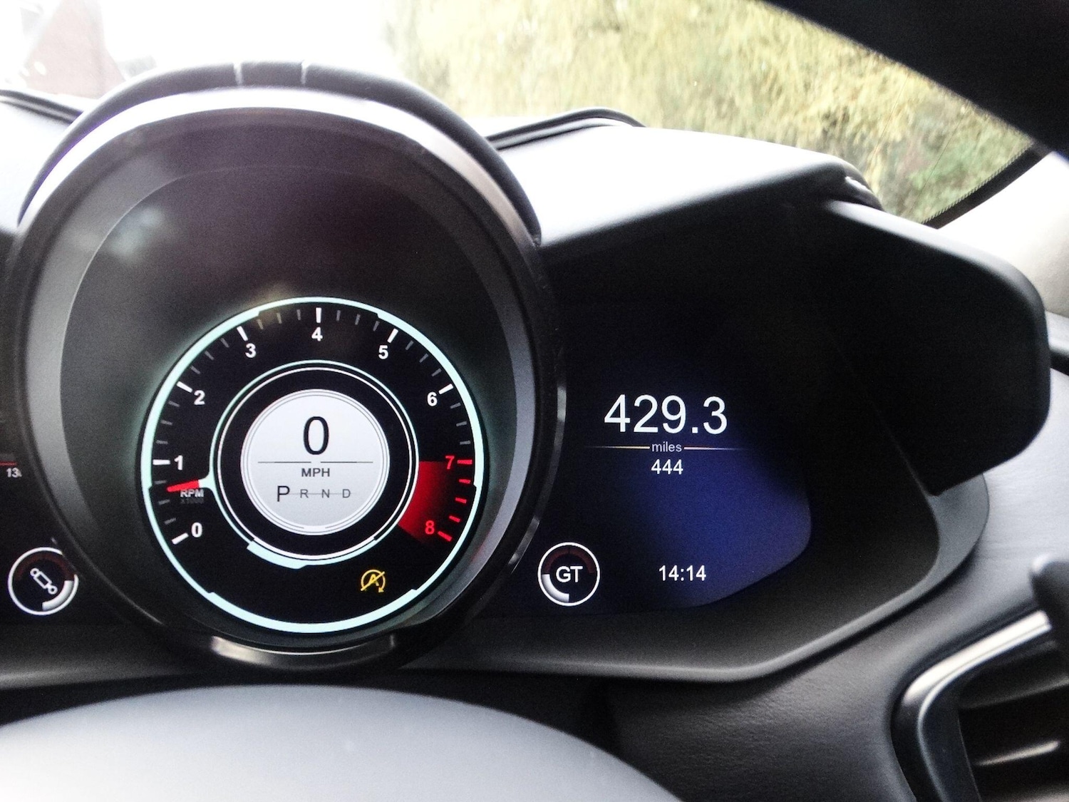 Used Aston Martin DBS 2024 for sale - 76658956: Photo 38