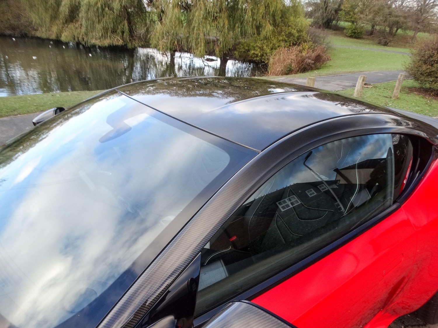 Used Aston Martin DBS 2024 for sale - 76658956: Photo 44