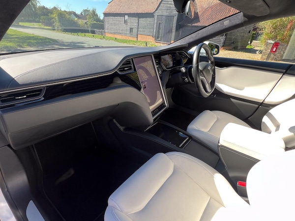 Used Tesla Model S 2020 for sale - 76201259: Photo 11