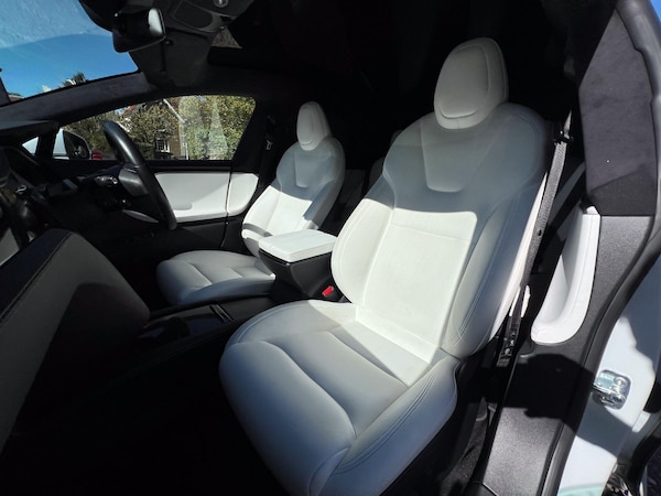 Used Tesla Model S 2020 for sale - 76201259: Photo 13