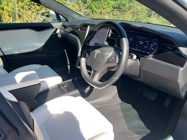 Used Tesla Model S 2020 for sale - 76201259: Photo 17