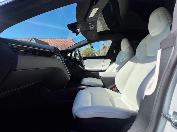 Used Tesla Model S 2020 for sale - 76201259: Photo 3