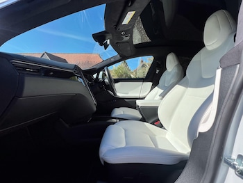 Used Tesla Model S 2020 for sale - 76201259: Photo 3