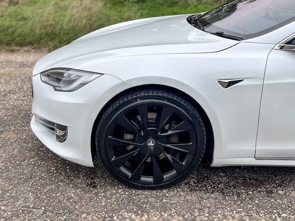 Used Tesla Model S 2020 for sale - 76201259: Photo 5