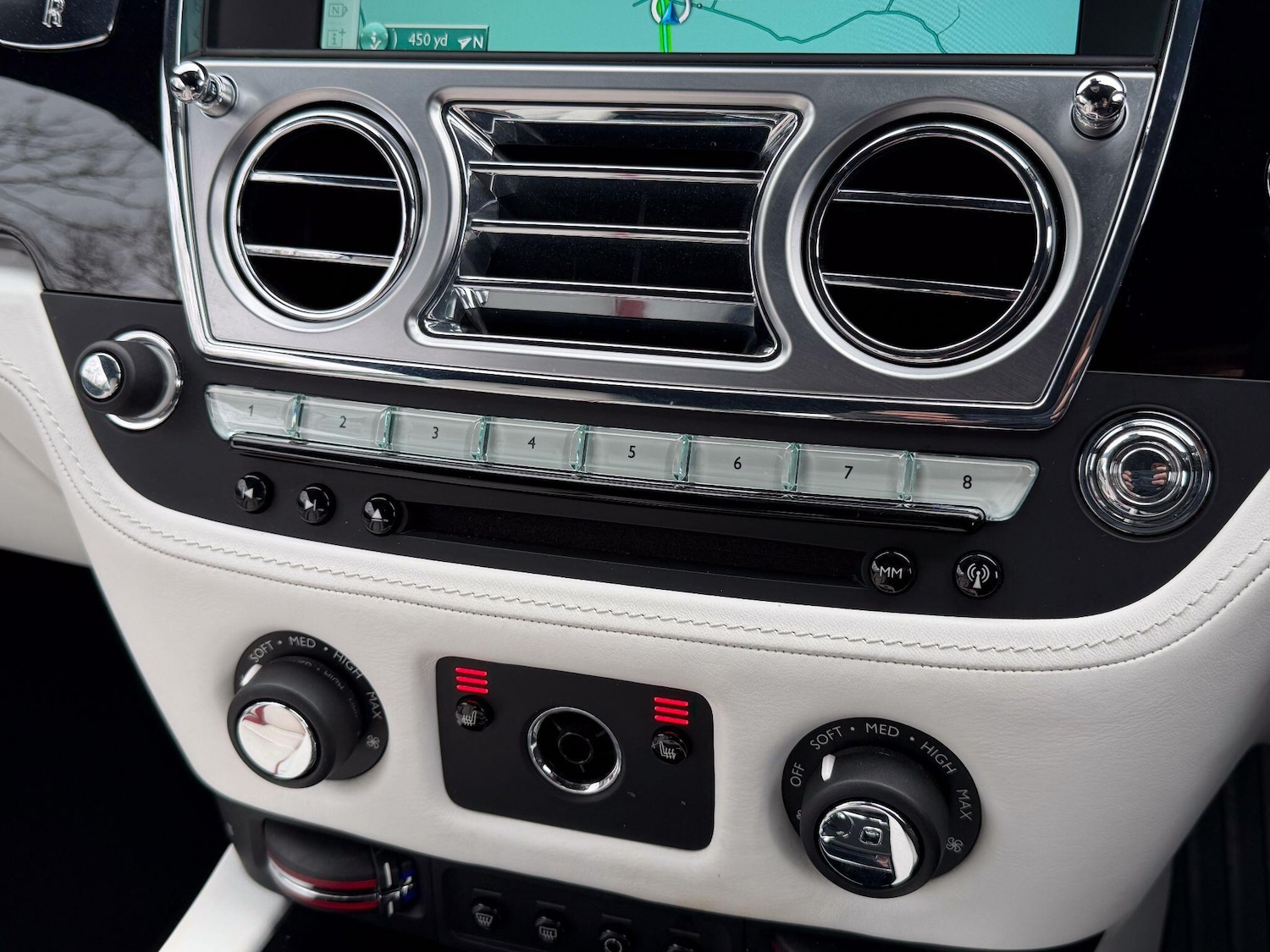 Used Rolls-Royce Silver Dawn 2017 for sale - 77358401: Photo 23