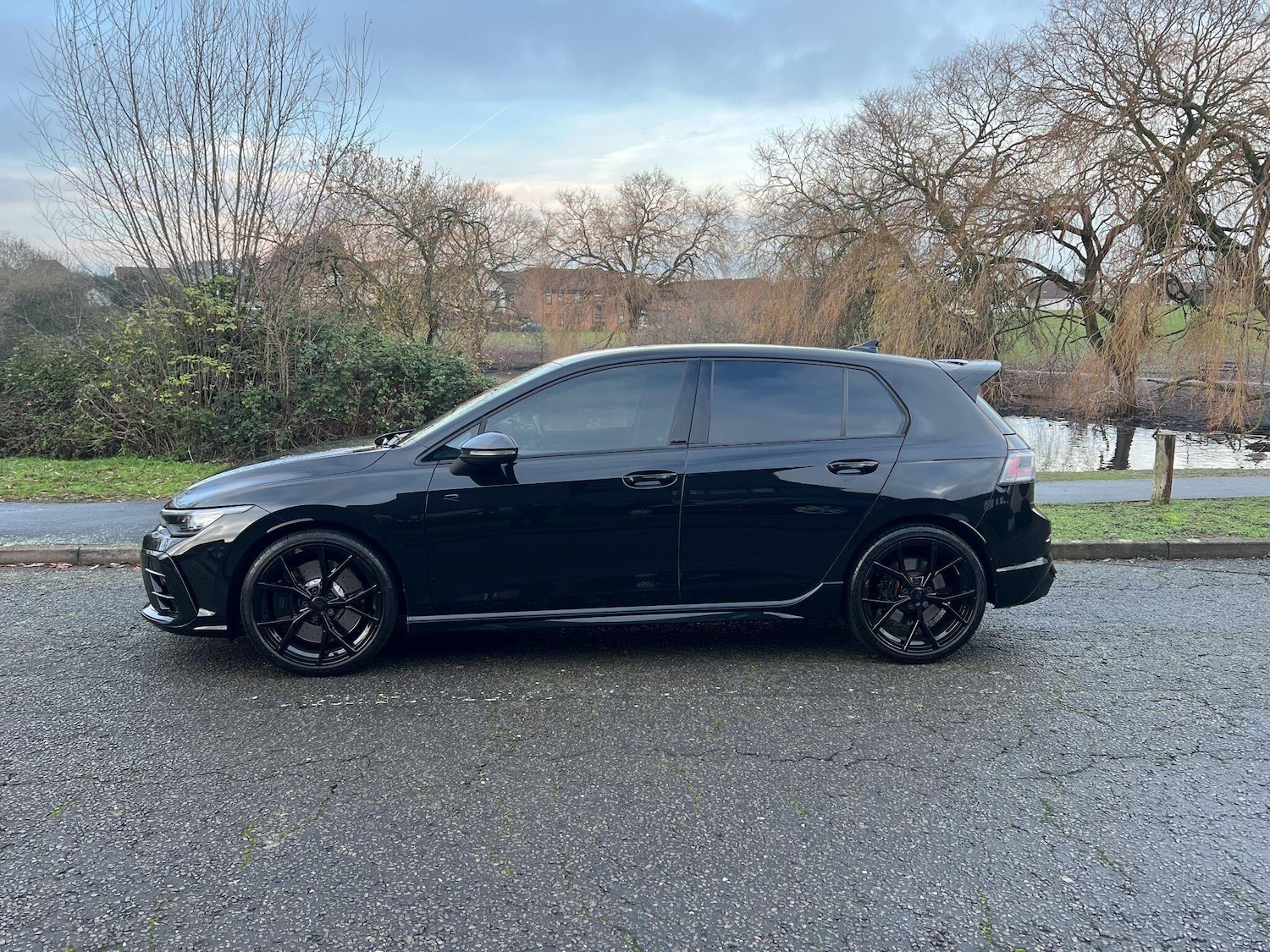 Used Volkswagen Golf 2024 for sale - 77029234: Photo 2