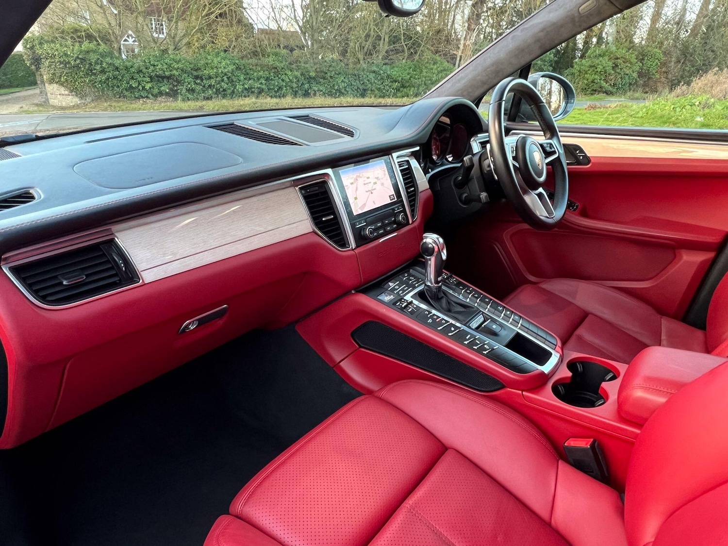 Used Porsche Macan 2017 for sale - 76823863: Photo 17