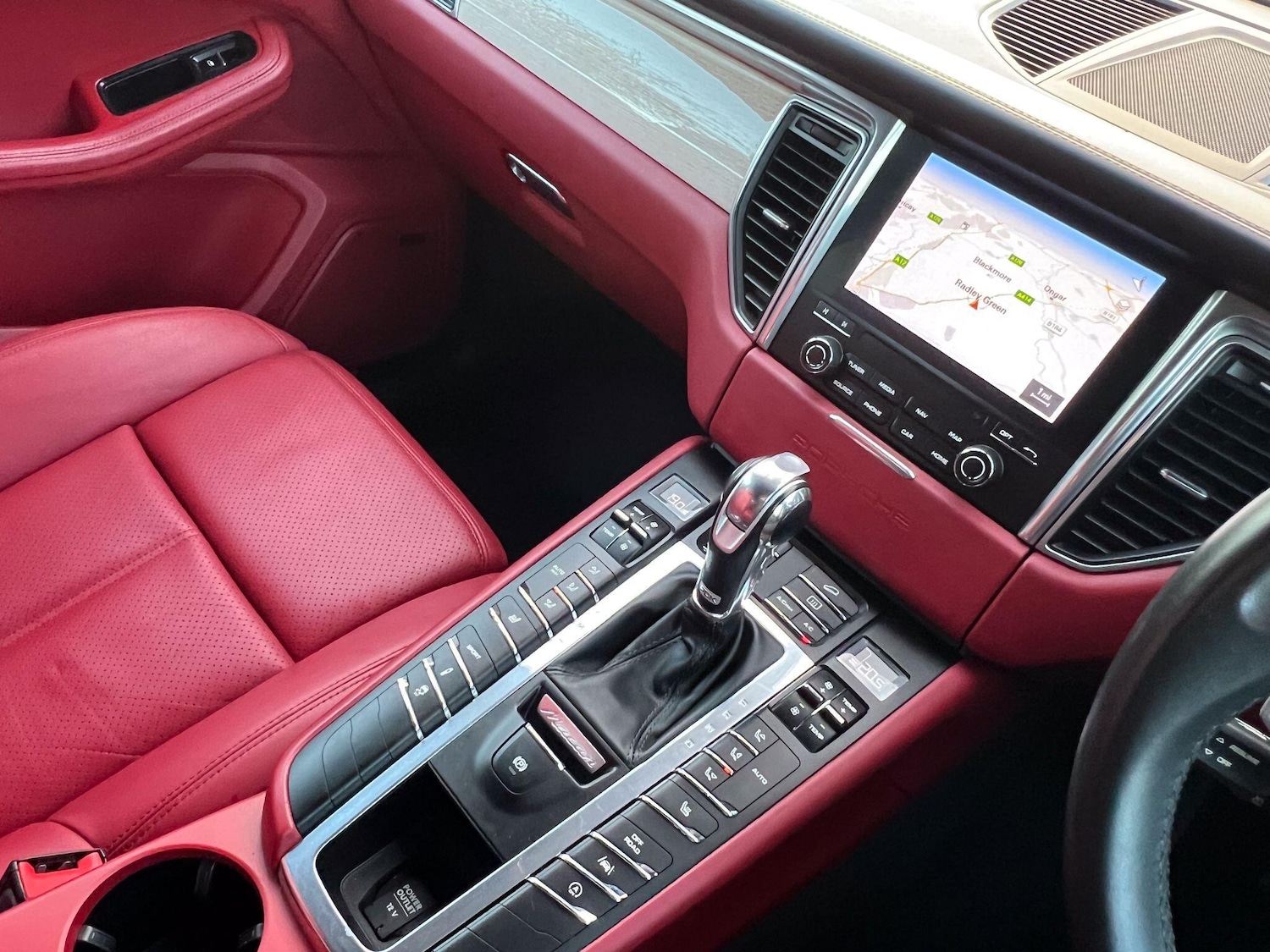 Used Porsche Macan 2017 for sale - 76823863: Photo 6