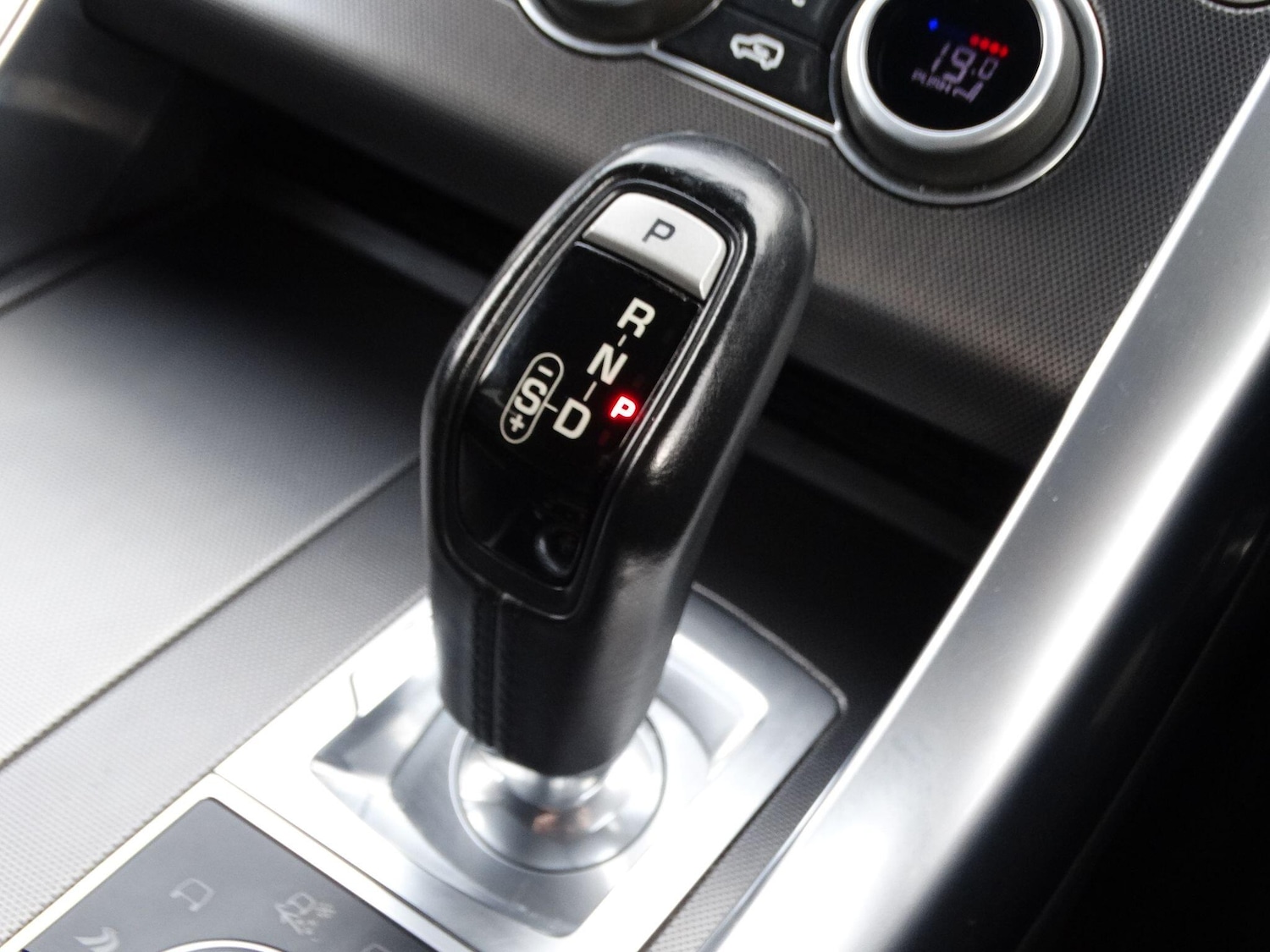 Used Land Rover Range Rover Sport 2016 for sale - 76499394: Photo 26