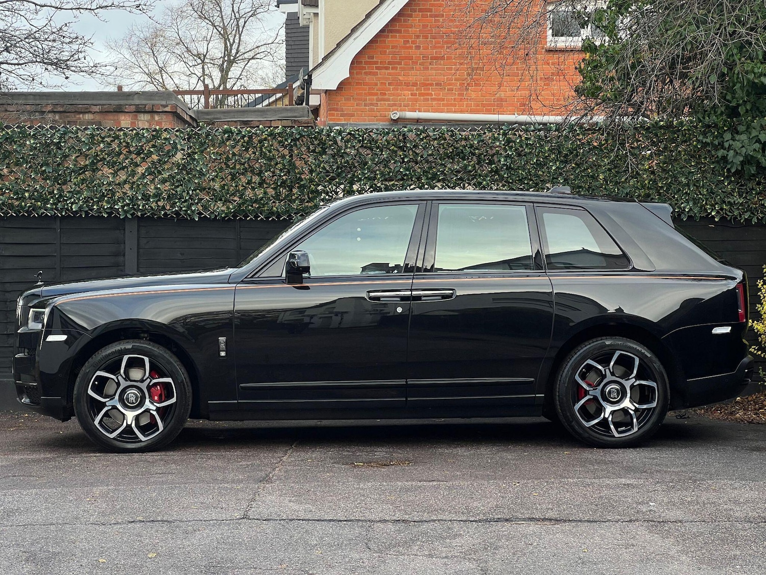 Used Rolls-Royce Cullinan 2021 for sale - 77040115: Photo 2