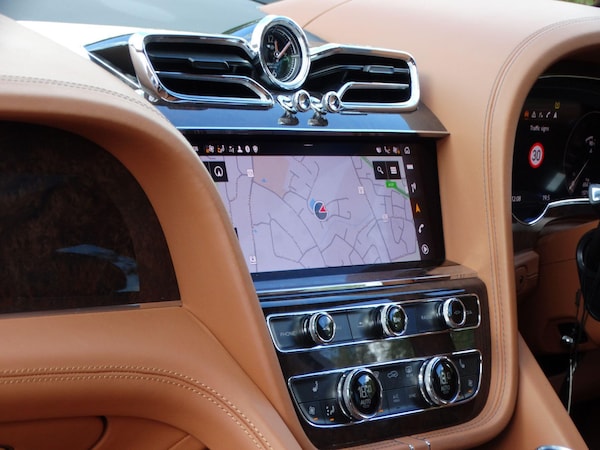 Used Bentley Bentayga 2021 for sale - 75657552: Photo 14