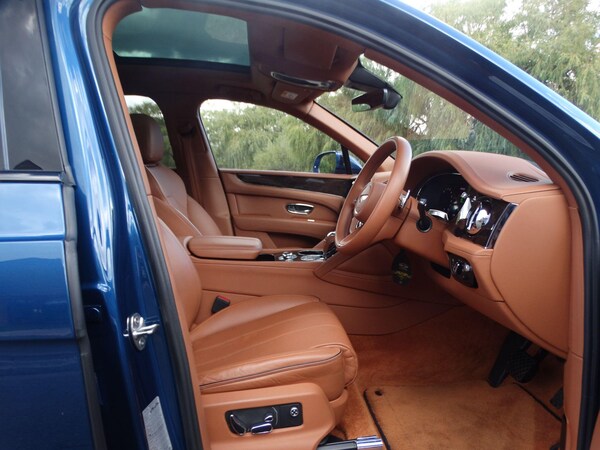 Used Bentley Bentayga 2021 for sale - 75657552: Photo 18