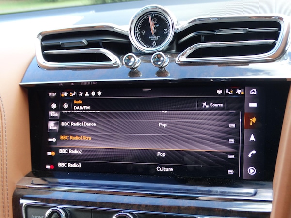 Used Bentley Bentayga 2021 for sale - 75657552: Photo 25