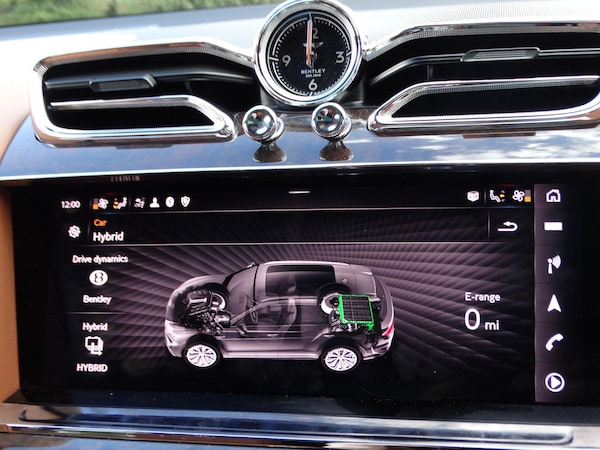 Used Bentley Bentayga 2021 for sale - 75657552: Photo 30