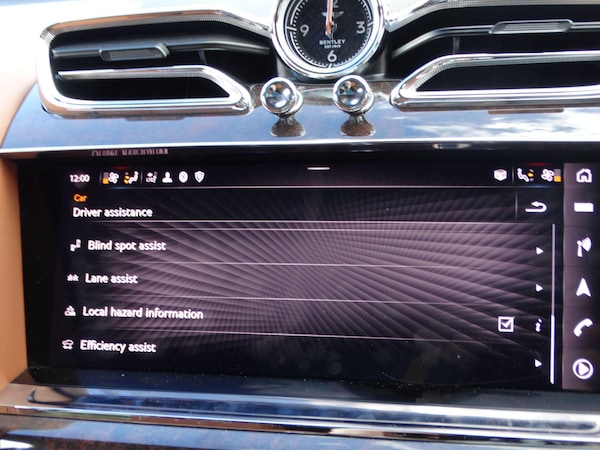 Used Bentley Bentayga 2021 for sale - 75657552: Photo 32