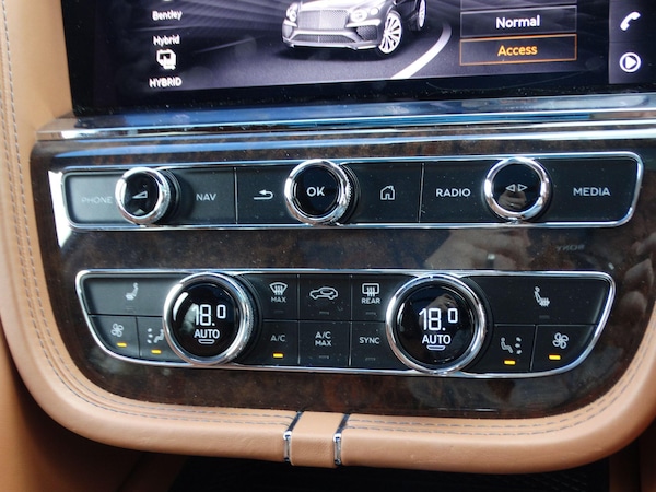 Used Bentley Bentayga 2021 for sale - 75657552: Photo 35