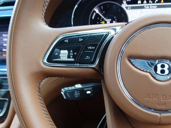 Used Bentley Bentayga 2021 for sale - 75657552: Photo 43