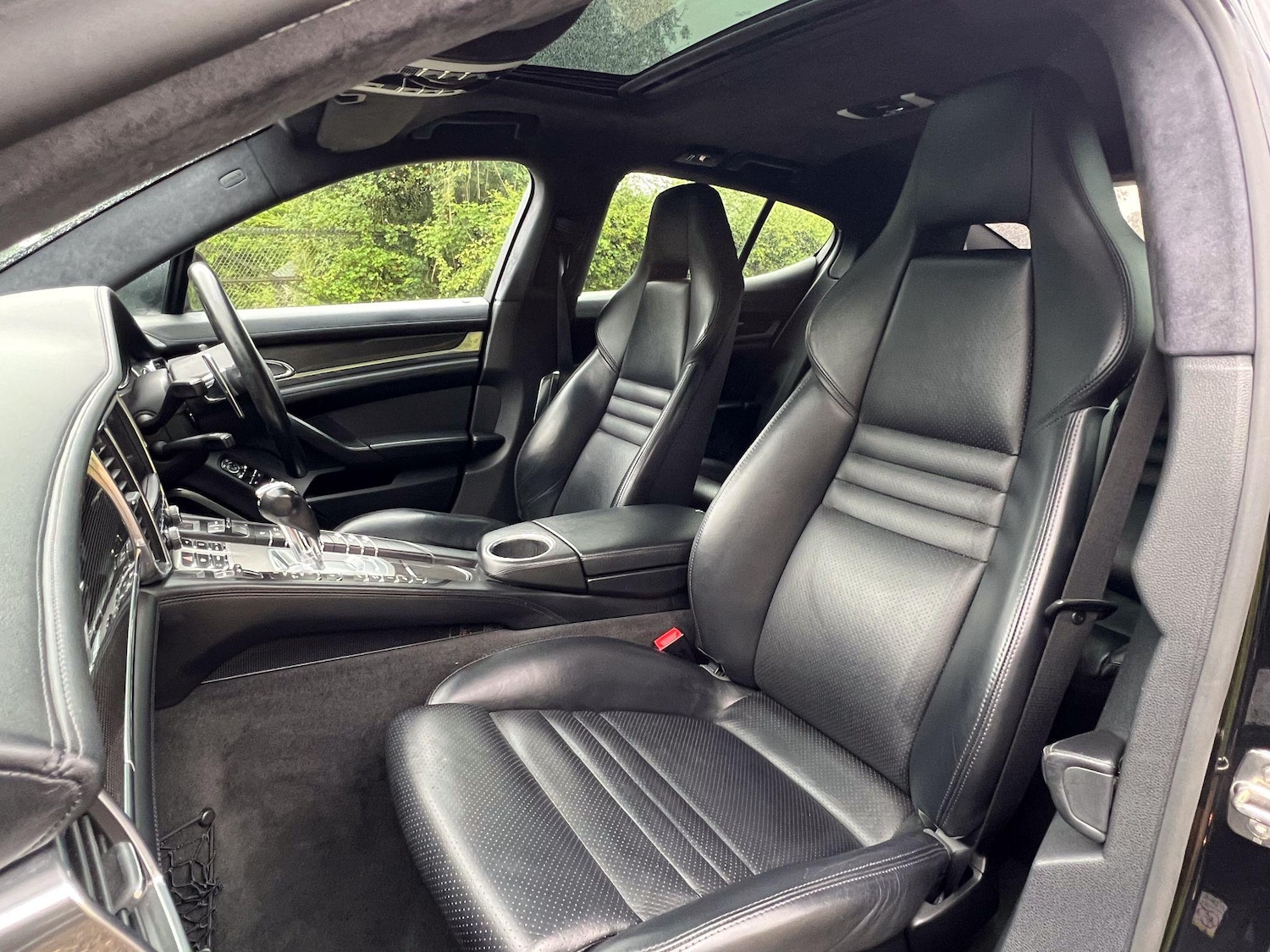 Used Porsche Panamera 2011 for sale - 76786561: Photo 14