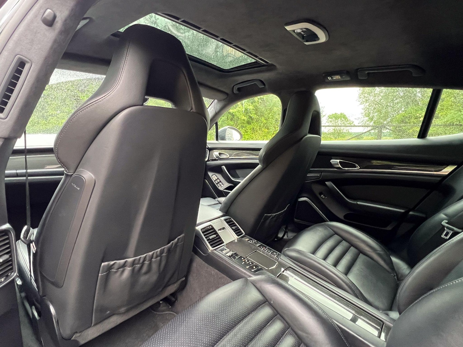 Used Porsche Panamera 2011 for sale - 76786561: Photo 17