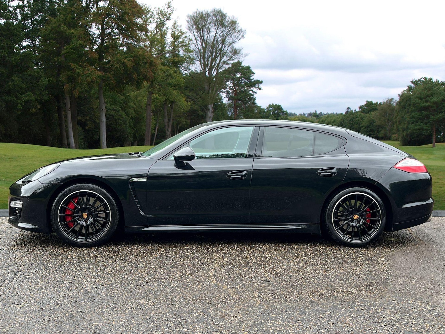 Used Porsche Panamera 2011 for sale - 76786561: Photo 2
