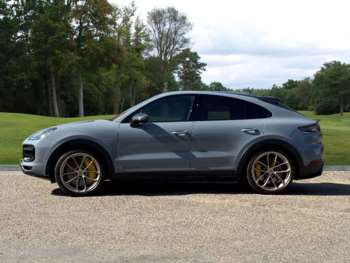 Used Porsche Cayenne 2023 for sale - 74221075: Photo