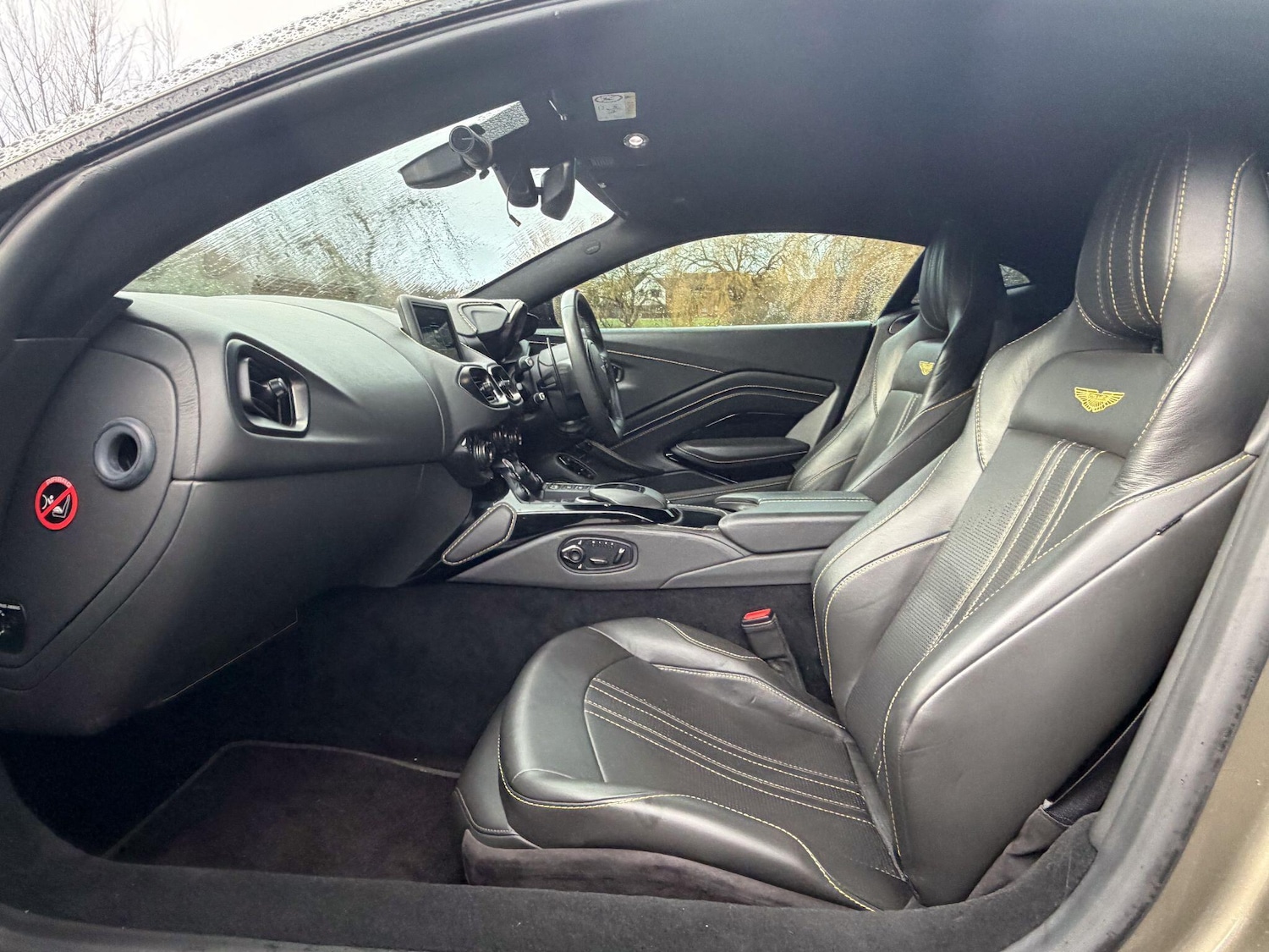 Used Aston Martin Vantage 2019 for sale - 77479323: Photo 3