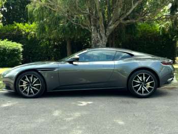Used Aston Martin DB11 2017 for sale - 74989836: Photo