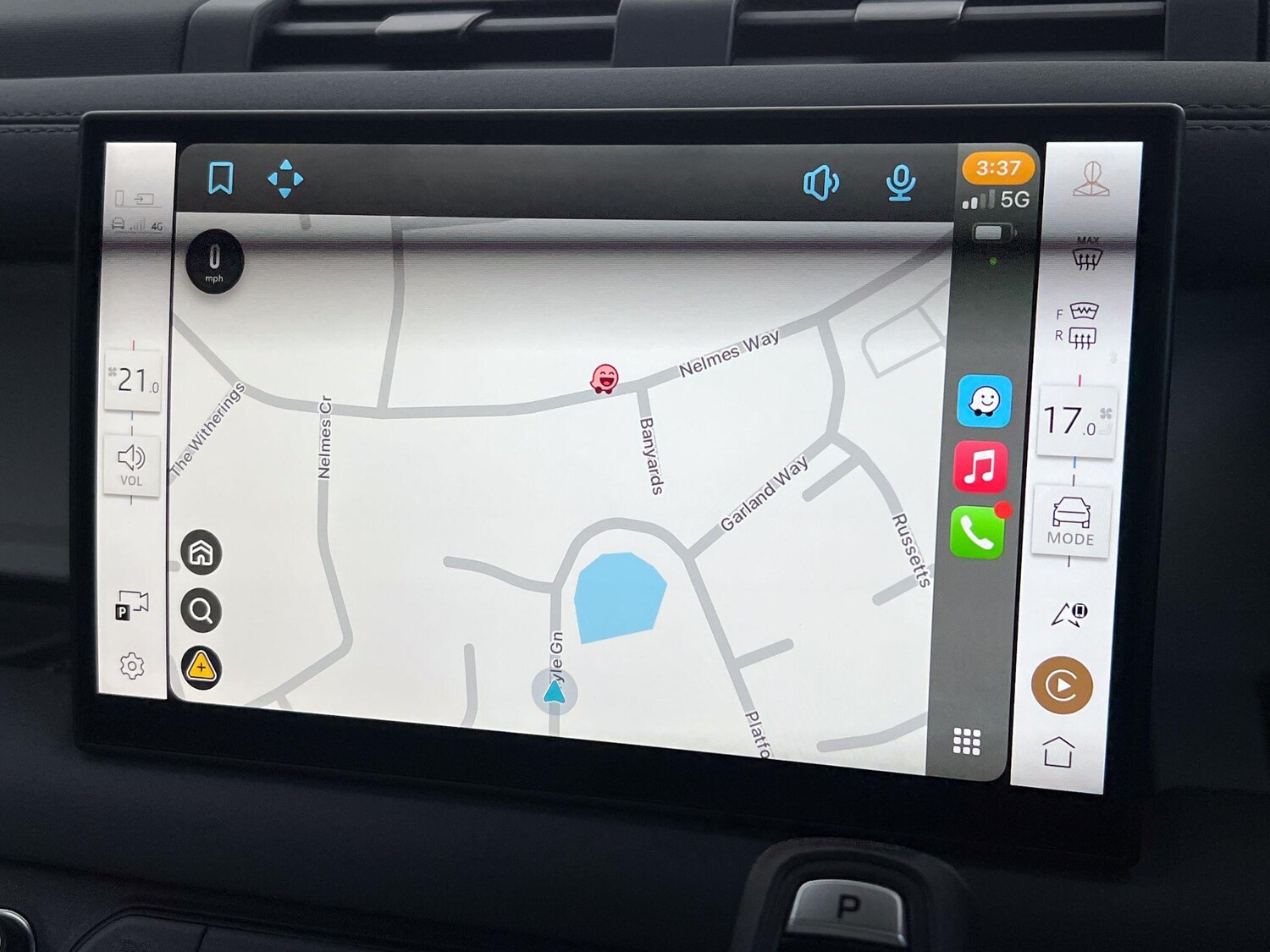 Used Land Rover Defender 110 2024 for sale - 76371288: Photo 26