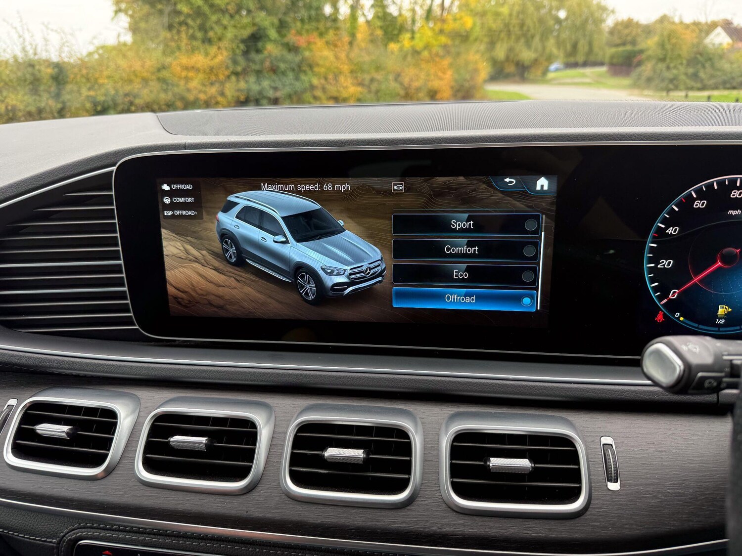 Used Mercedes-Benz GLE 2022 for sale - 76227108: Photo 32