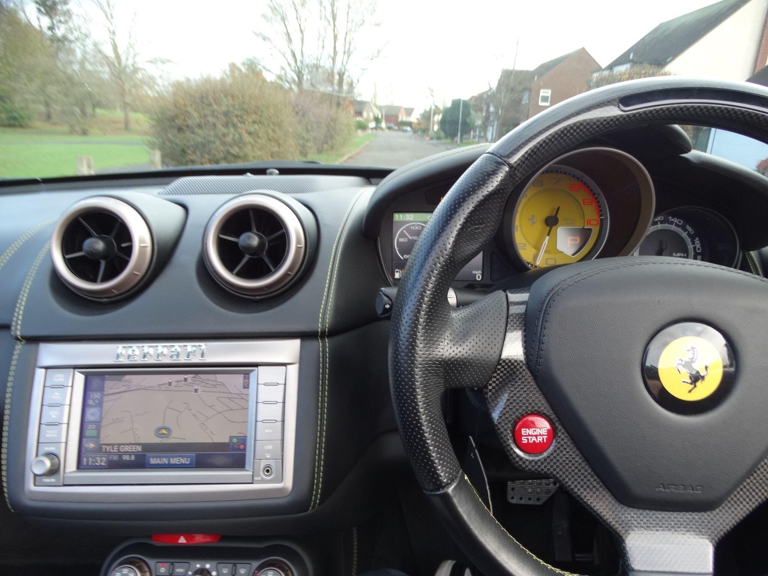 Used Ferrari California 2010 for sale - 76585035: Photo 7