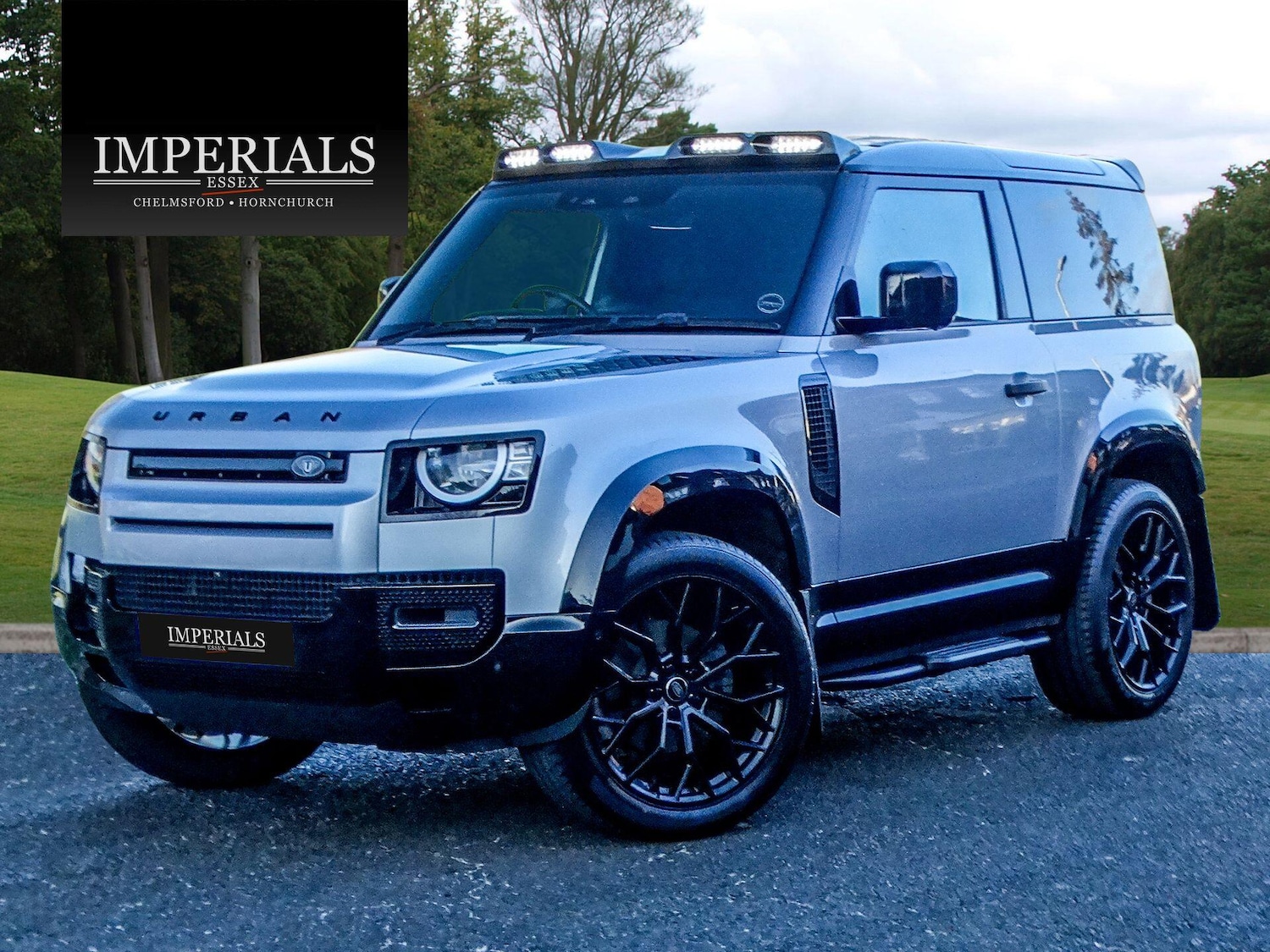 Used Land Rover Defender 2021 for sale - 77570459: Photo 1