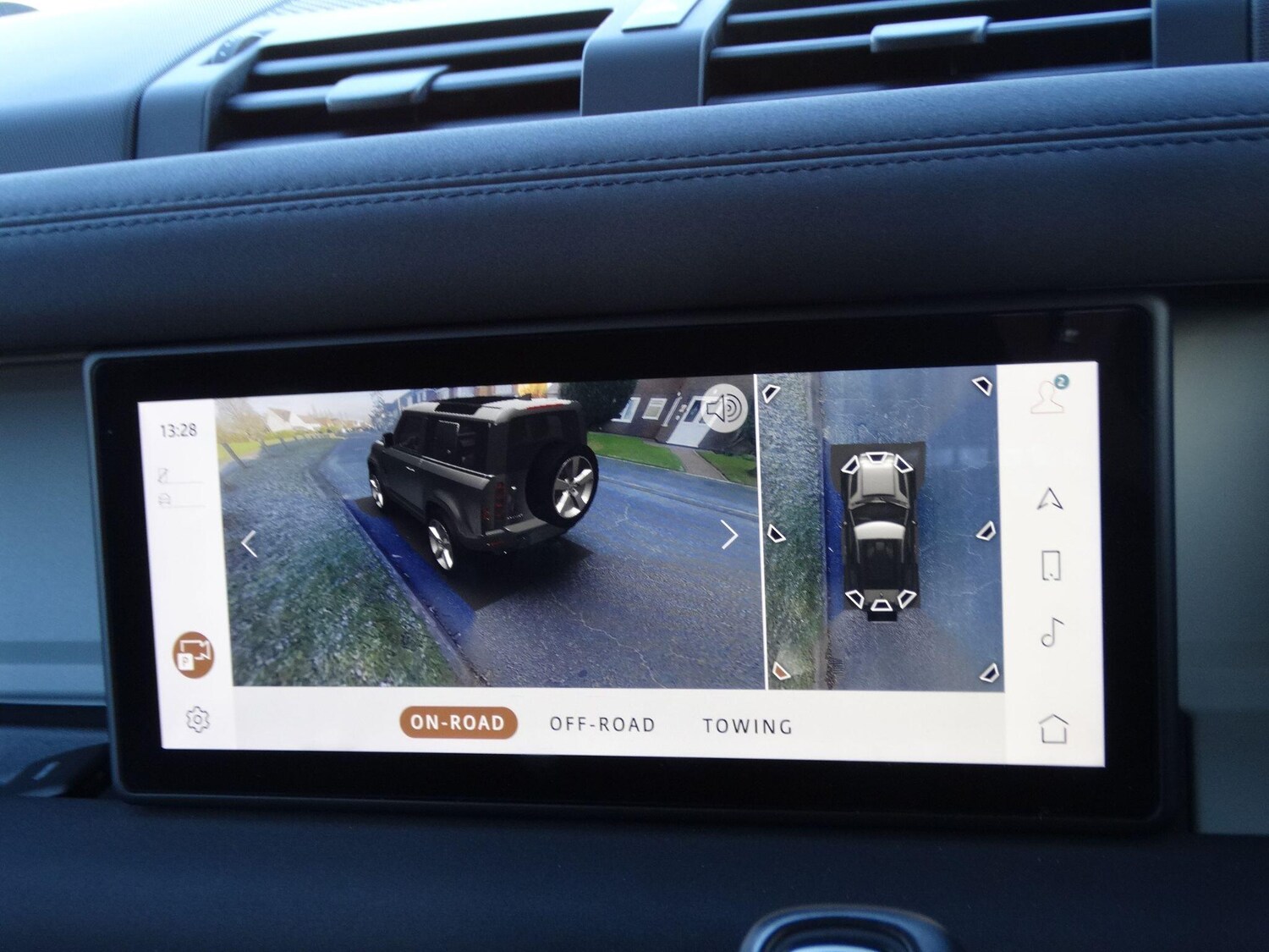 Used Land Rover Defender 2021 for sale - 77570459: Photo 24