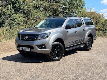 Used Nissan Navara 2021 for sale - 75600332: Photo