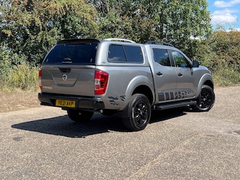 Used Nissan Navara 2021 for sale - 75600332: Photo