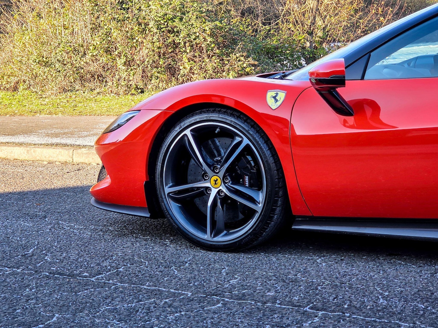 Used Ferrari 296 GTB 2022 for sale - 77130932: Photo 5