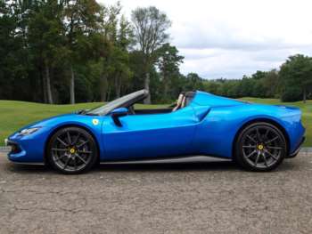 Used Ferrari 296 GTS 2023 for sale - 73429627: Photo