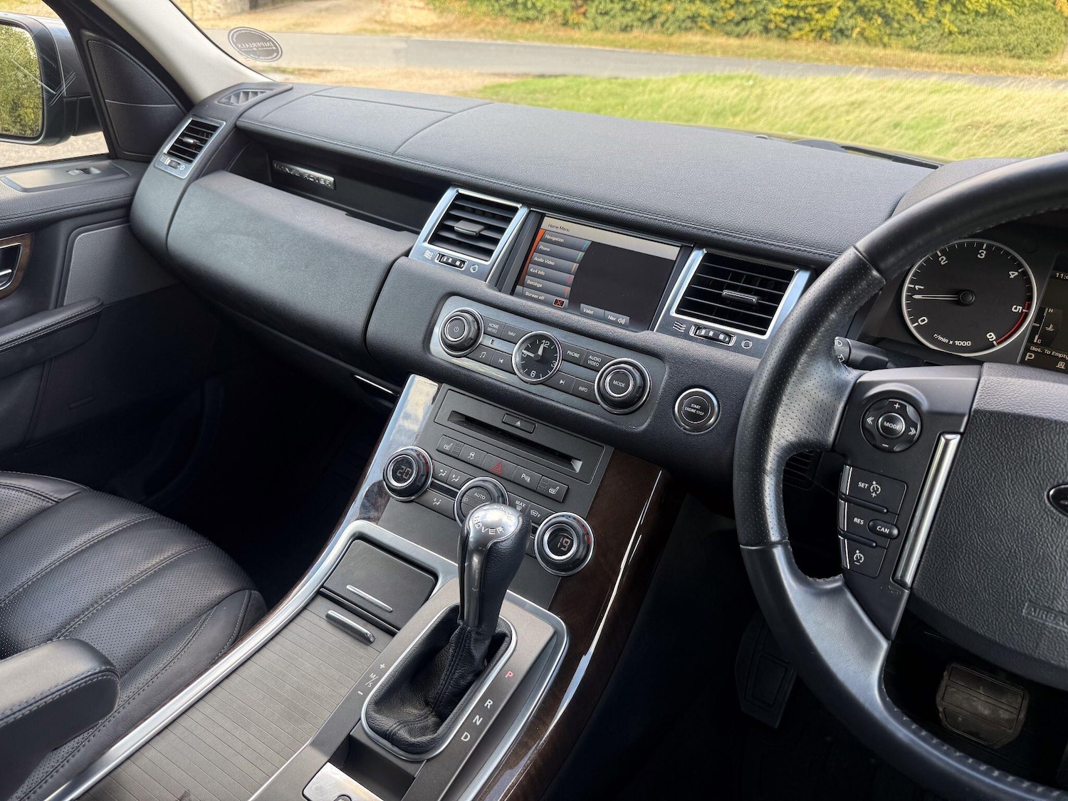 Used Land Rover Range Rover Sport 2009 for sale - 76174784: Photo 6